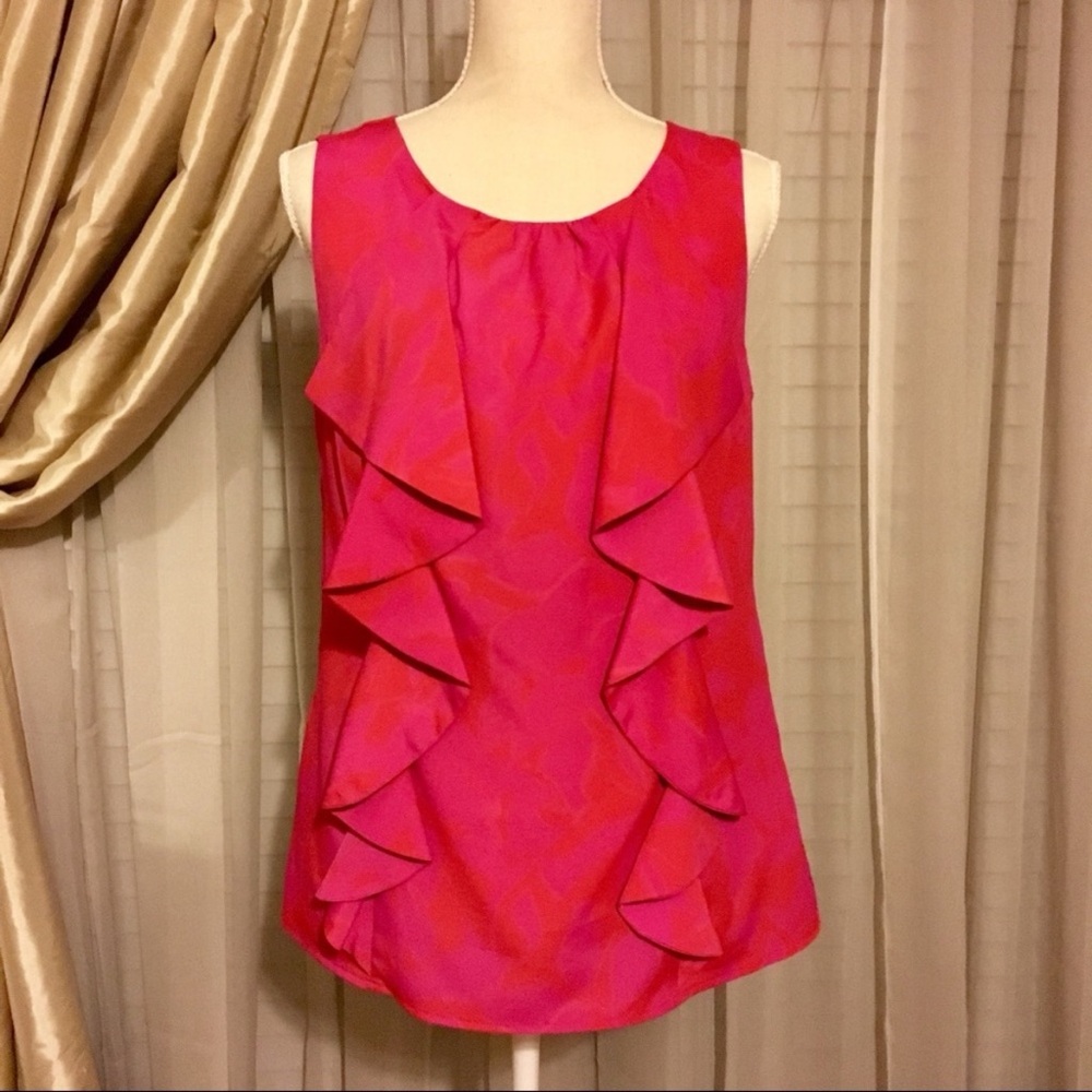 Ann Taylor LOFT Ruffled Coral/Pink Floral Print Ruffled Front Sleeveless Top S